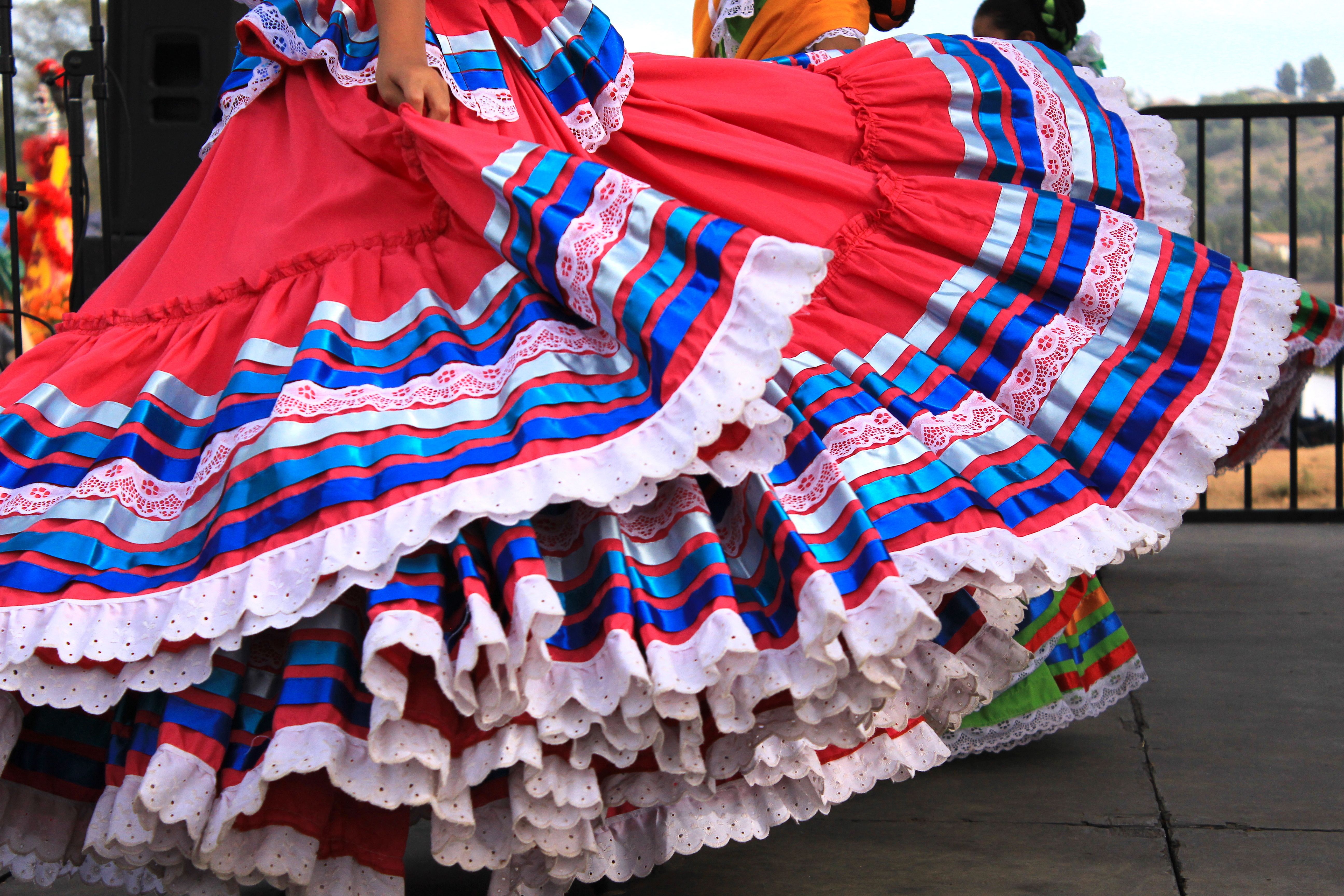 La danza folklórica internacional llega a Puerto Vallarta Adeprotur